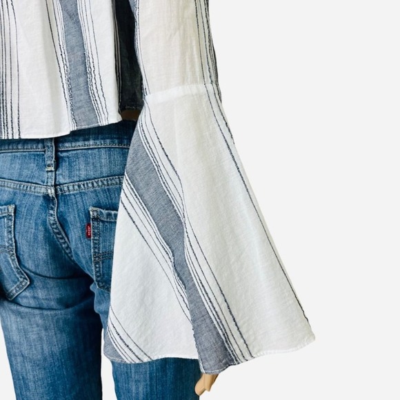 Anthropologie x Lilka Off the Shoulder Top Womens XS Blue White Bell Sleeve - Picture 3 of 10